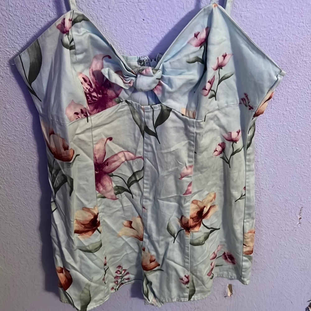 Forever 21 size small short romper set